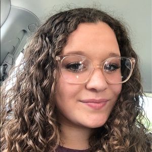 Meet your Posher, Savannah